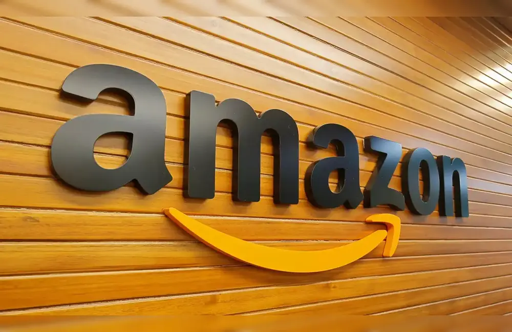 Amazon asked by investors to explain working conditions